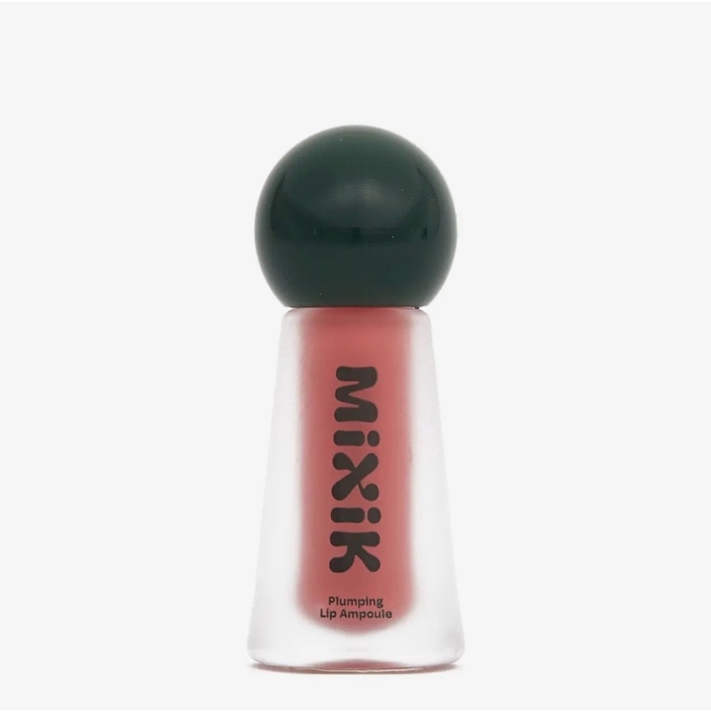 Mixik hydrating lip ampule in apricot plump